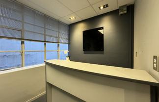 Small Queen Street Office Suite