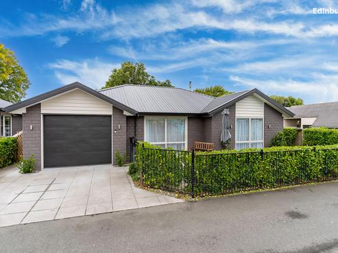 20C Church Street, Mosgiel