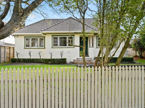 25 Banbury Crescent, Fairfield