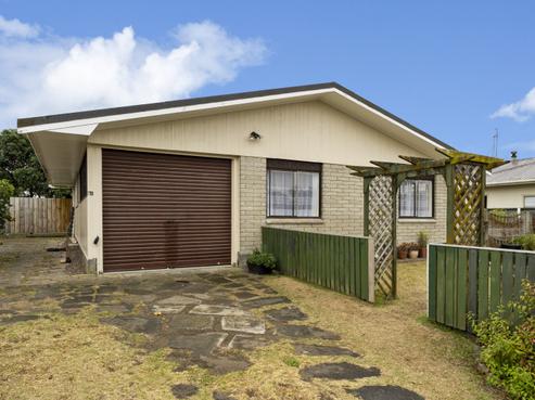 81 Norfolk Crescent, Otaki Beach