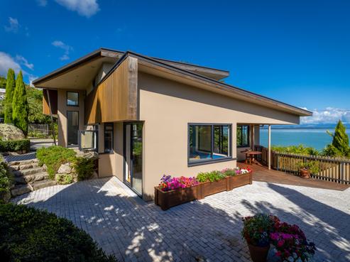 28 The Cliffs, Britannia Heights