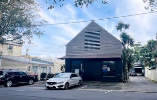 GREENWOODS CORNER RETAIL / OFFICE OPPORTUNITY
