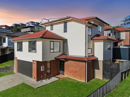 156 Keri Vista Rise, Papakura