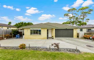 22 Gordon Stanley Drive, Massey