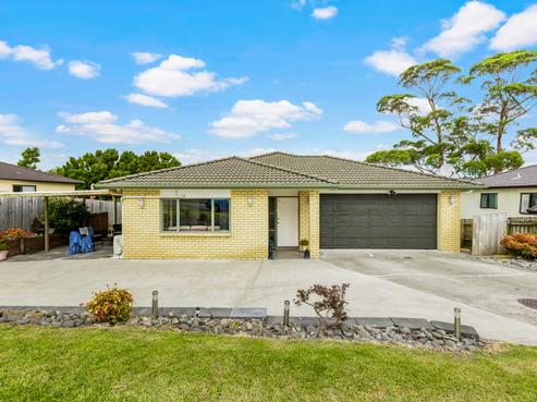 22 Gordon Stanley Drive, Massey