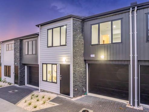 87C Sandspit Road, Somerville