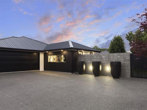 67 Mays Road, Saint Albans
