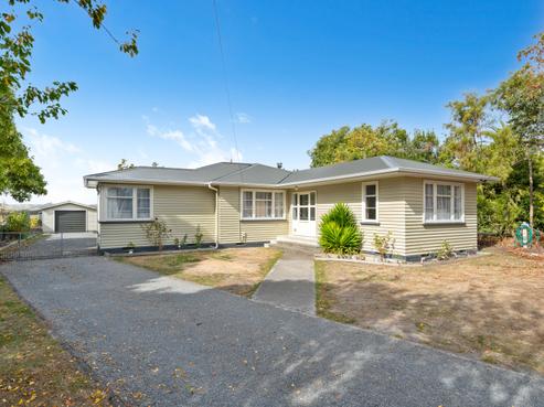 111 South Road, Solway