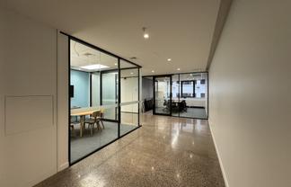Prestigious Shortland Street Suite