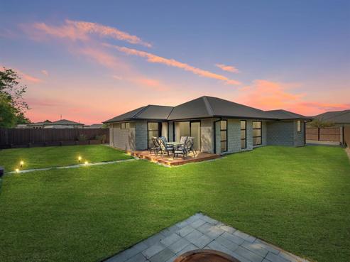 33 Dalwood Crescent, Rolleston