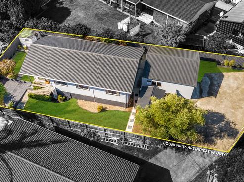 2/62 Saint Annes Crescent, Wattle Downs