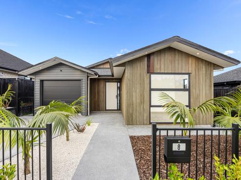8 Kotiti Drive, Wainui