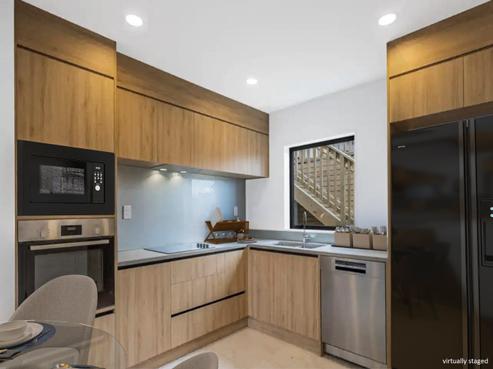 44C Cyclarama Crescent, Massey