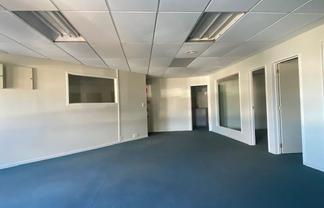 85 sqm Ferrymead Office Space - For Lease