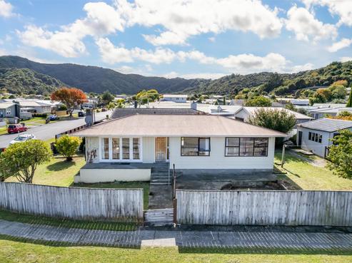 8 Meremere Street, Wainuiomata