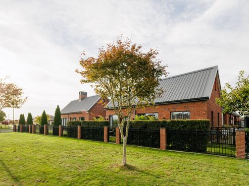 41 Pengover Avenue, Leamington