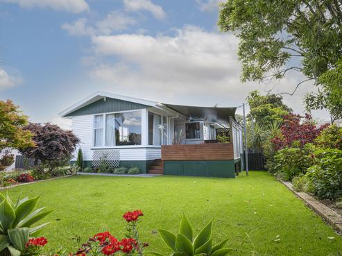 25 Tapper Crescent, Tikipunga
