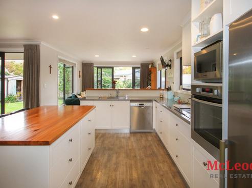 8 Filey Place, Allenton