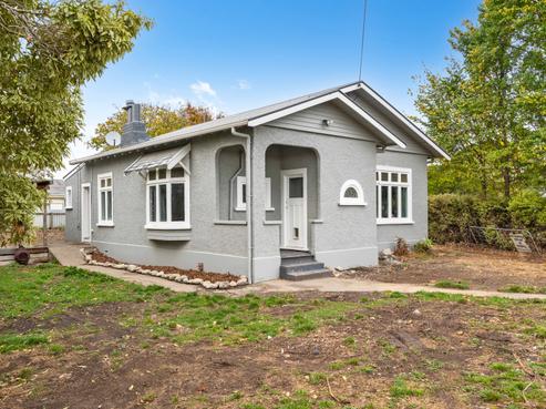 83 Colombo Road, Masterton