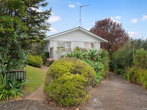 6 Intrepid Place, Torbay