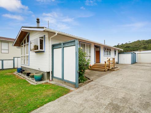 12 Helvetia Grove, Naenae
