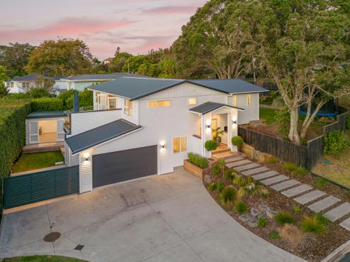 10 Pohutukawa Avenue, Red Beach