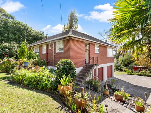 34 Lyndhurst Road, Te Atatu South