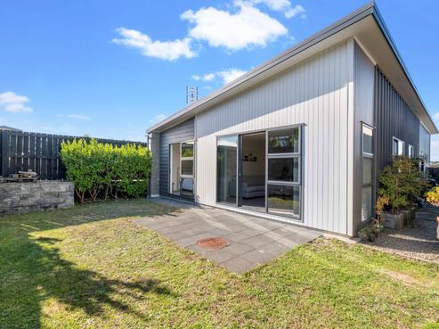 13 Regiment Road, Papakura