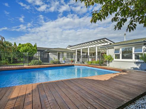 702 Rainbow Avenue, Parkvale