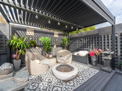 8 Roslyn Terrace, West End