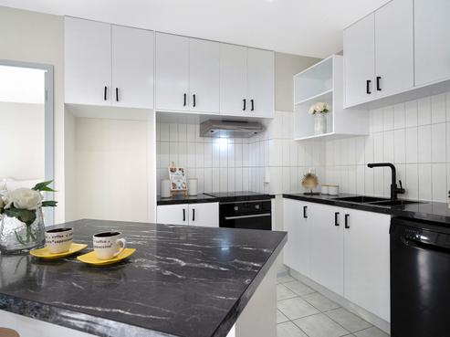 9 Woodbank Drive, Glen Eden