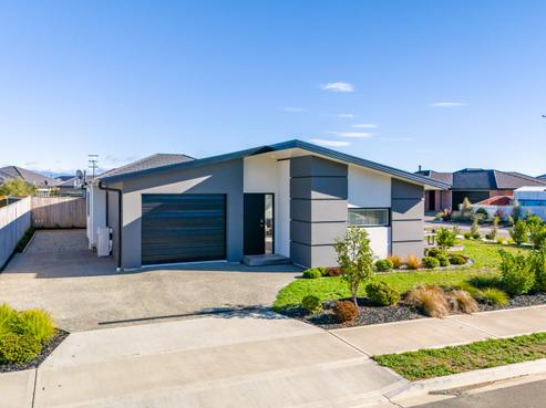 26 Summersfield Boulevard, Appleby