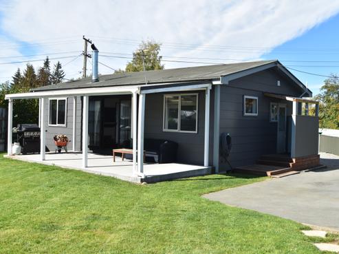 24 Maryburn Road, Twizel