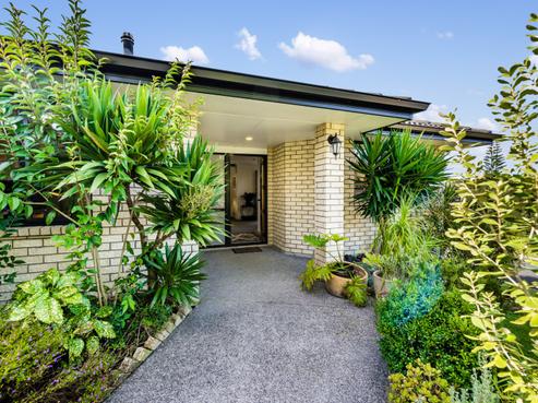 17 Ruze Vida Drive, Massey