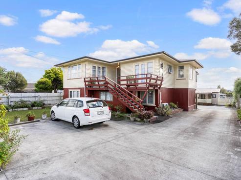 23 Brains Road, Kelston