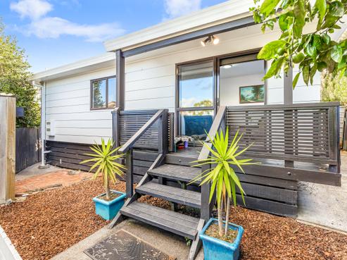 16 Peterhouse Place, West Harbour