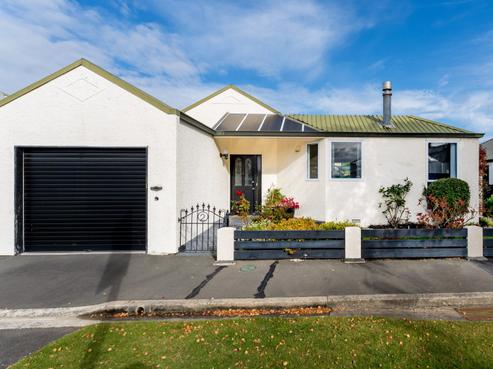 2 Kings Avenue, South Dunedin