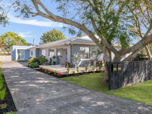 64A Muir Avenue, Mangere Bridge