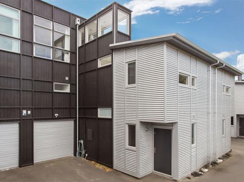 2/117 Canon Street, Edgeware