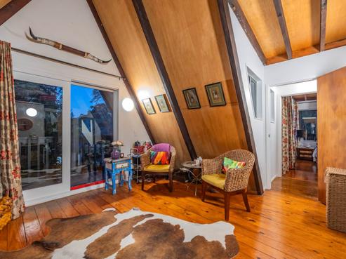 38 Glengarry Avenue, Manly