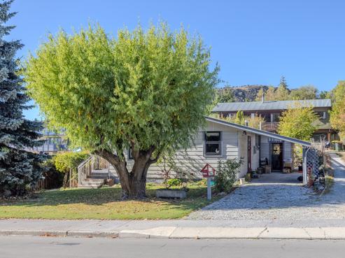 14 Macpherson Street, Wanaka