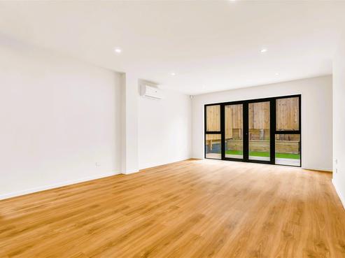 16D Bellringer Road, Massey
