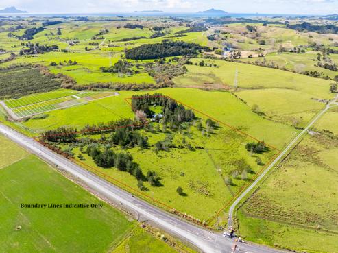 4321 State Highway 1, Waipu