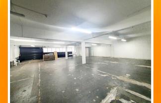 Office Showroom Warehouse