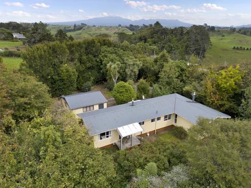 1135 Richmond Road, Inglewood