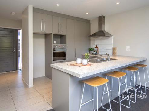 2 The Willows, Middleton