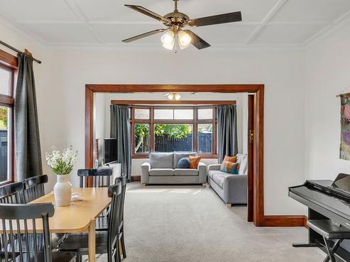 38 Palmer Crescent, Silverstream