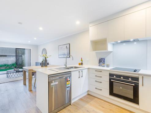 2/125B Metcalfe Road, Ranui