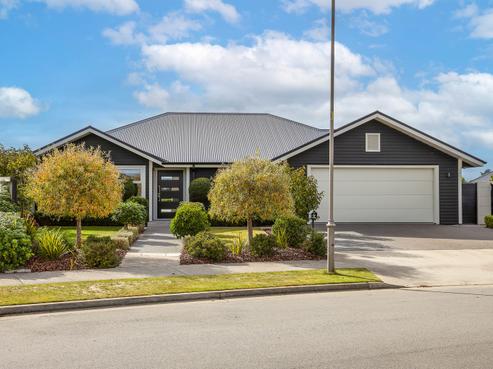 8 Lilian Street, Woodend Beach
