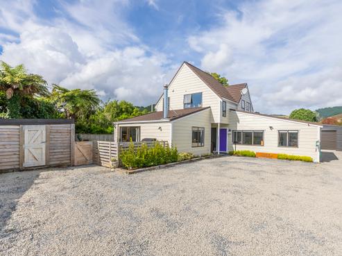 14 Atarau Grove, Paraparaumu